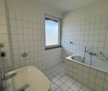 Gemütliche 3,5-Zimmer-Wohnung mit Balkon - Foto 2