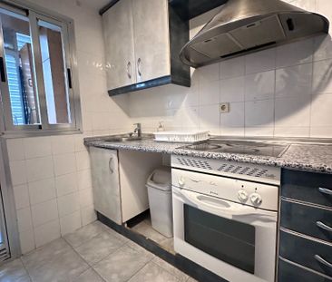 Piso de alquiler en Calle de Pío Baroja, Espartales - Photo 4