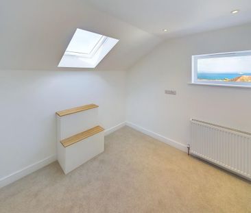 3 bedroom detached house to rent - Photo 2