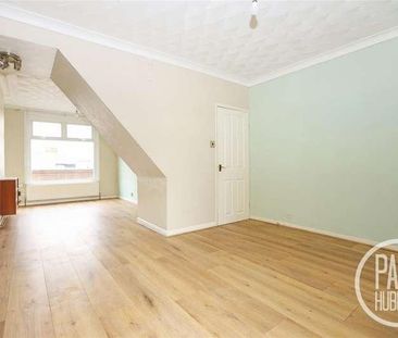 Norwich Road, Lowestoft, NR32 - Photo 3