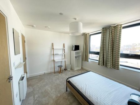 1 Carmen Beckford Street, Bristol - Photo 4