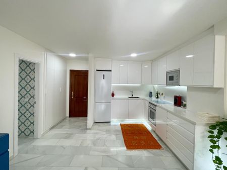 Middle Floor Apartment | Nerja | €1.000/Month - Photo 2