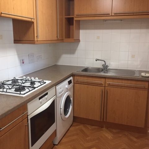 2 Bed Flat, Steads Place, EH6 - Photo 1