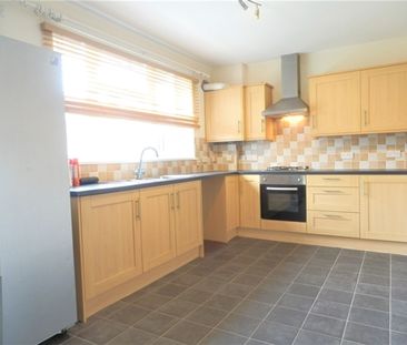 2 Bedroom House Badersfield NR10 to Let - Photo 1