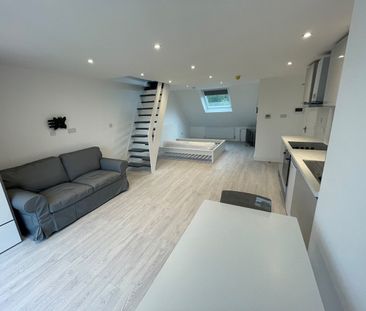 Studio Flat, Wycombe Gardens, NW11 - Photo 4