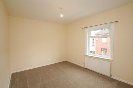 2 bed House - Mid Terrace for Rent - Photo 3