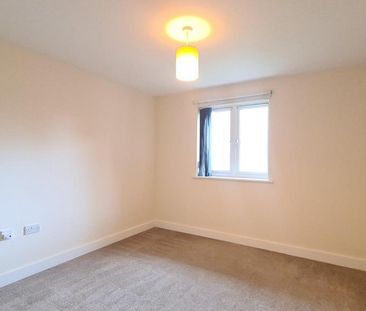 1 bedroom ground floor flat to rent - Photo 4