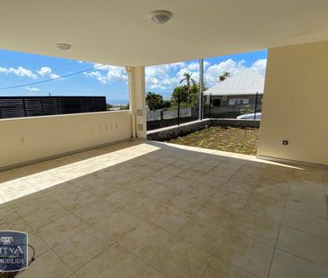 Location Appartement 4 pièces 114m² STE CLOTILDE 97490 - Photo 1