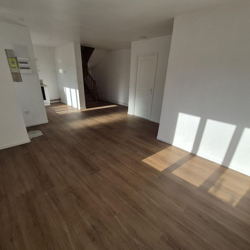 Location Maison 4 pièces 70m² BOULOGNE SUR MER 62200 - Photo 1
