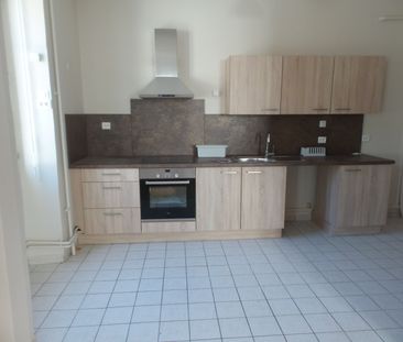 Appartement 5 pièce(s) 3 chambre(s) 90 m² - Photo 2