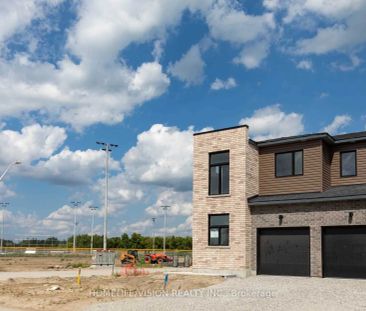 Condo Townhouse For Lease | S9230275 - Photo 6