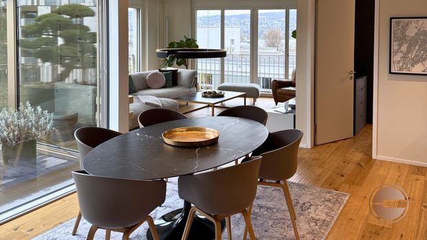 APPARTEMENT MANSARDÉ EXCLUSIF AVEC VUE IMPRENABLE - Foto 1