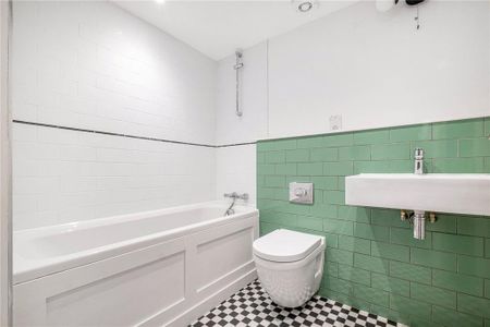 3 bedroom apartment to rent - Photo 5