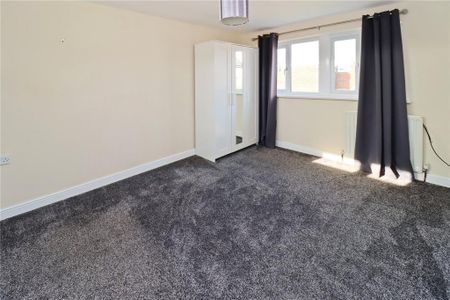 2 bedroom semi-detached house to rent - Photo 2