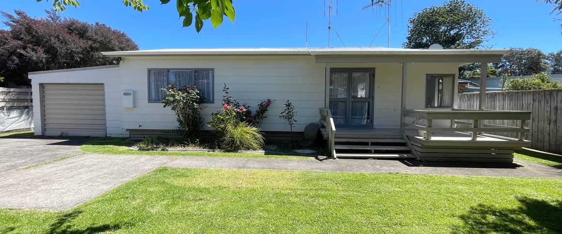 Cute and Tidy 2 Bedroom Home - Photo 1