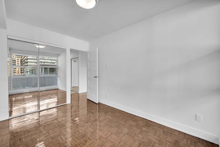 For Lease - 33 Isabella Street Unit# 2407, Toronto, Ontario - Photo 5