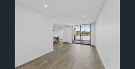 Luxurious 1 Bedroom Rental Unit in Merrylands - Modern Design and Convenient Location - Photo 2