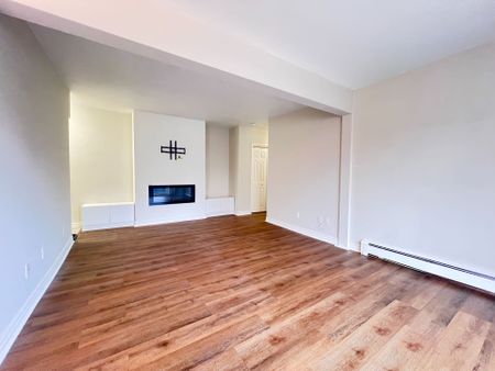 For Lease - 283 Fairway Road, Kitchener, Ontario - Photo 3