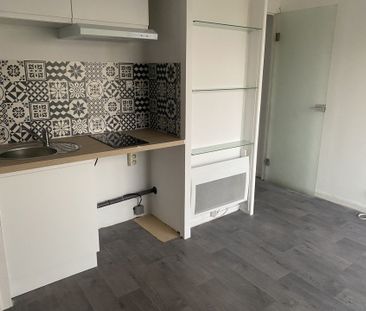 Beaux Arts - Studio - 15.58 M² - Photo 2