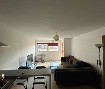 2 Bed Flat, Jefferson Place, M4 - Photo 1