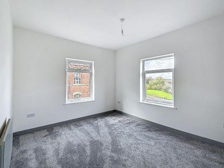 3 bedroom terraced house to rent - Photo 3