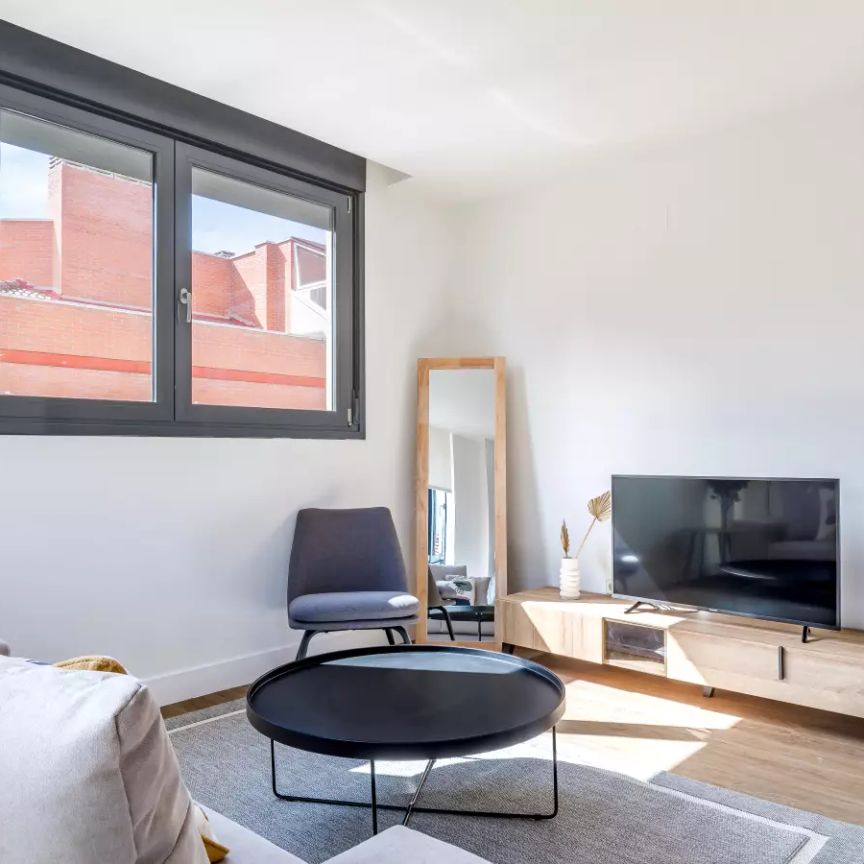 1-bedroom apartment for rent in Almenara, bills included - Foto 1