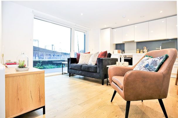 2 bedroom house - Photo 1