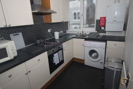 A Bow Common Lane, E3 4HH, London - Photo 3