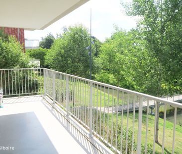 Appartement T3 à louer Saint Malo - 74 m² - Photo 3