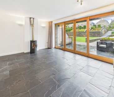 3 bedroom terraced house to rent - Photo 2