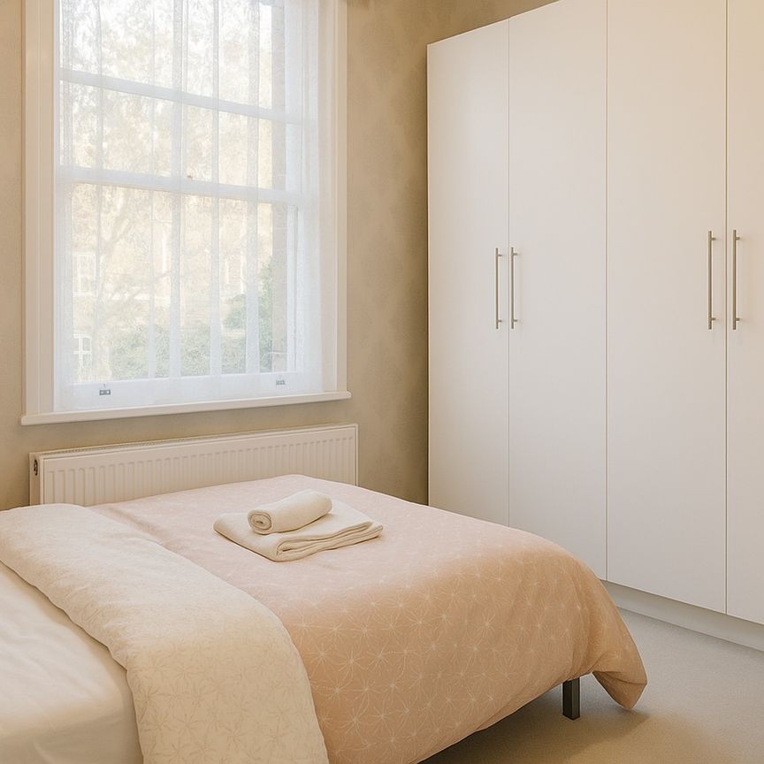 2 Bed Flat, Marylands Road, W9 - Photo 1