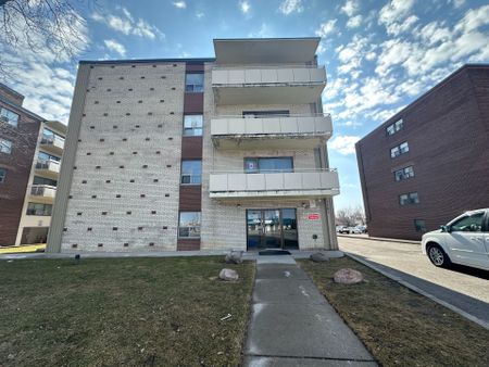 For Lease - 1181 Ellesmere Road Unit# 100, Toronto, Ontario - Photo 2
