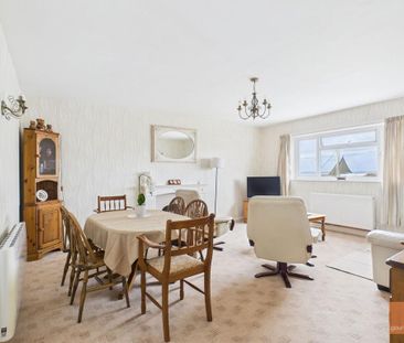 3 bedroom end of terrace house to rent - Photo 3