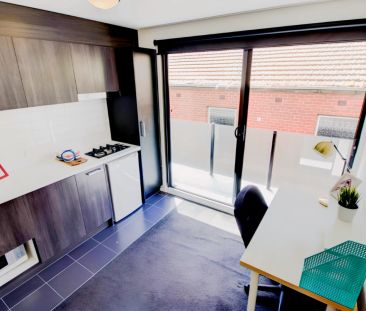 Standard Studio with balcony - Photo 5