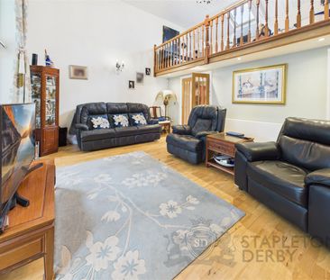 3 Bedroom Semi-Detached House for Rent - Photo 1