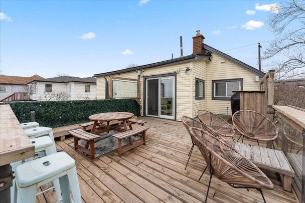 For Lease - 1019 Beach Boulevard, Hamilton, Ontario - Photo 1