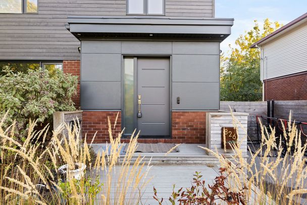 For Lease - 826 Quinlan Road, Elmvale Acres and Area, Ontario - Photo 1