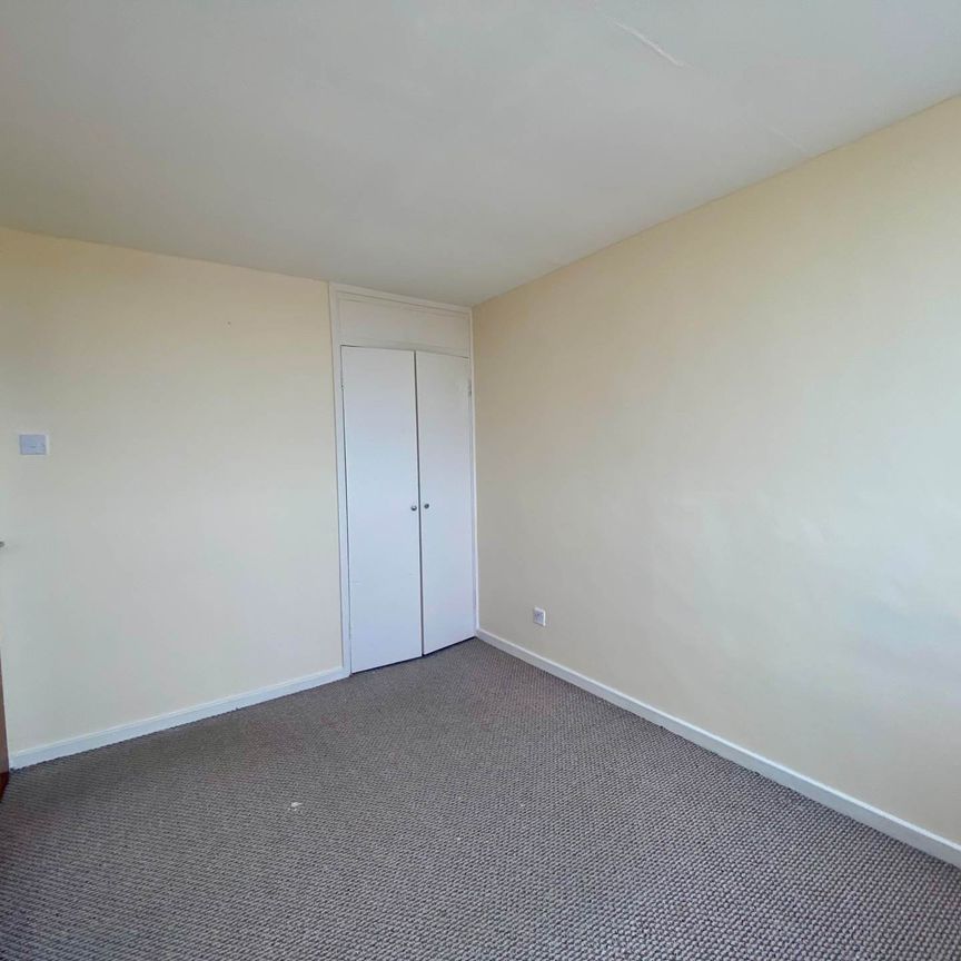 Winchester House, Bishops Walk - Photo 1