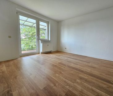 Sehr schöne Wohnung mit Balkon. - Photo 4