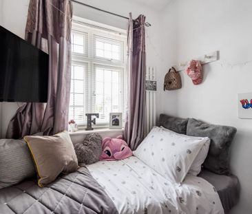 3 Bed Semi-Detached House, Sidcup Road, SE12 - Photo 6