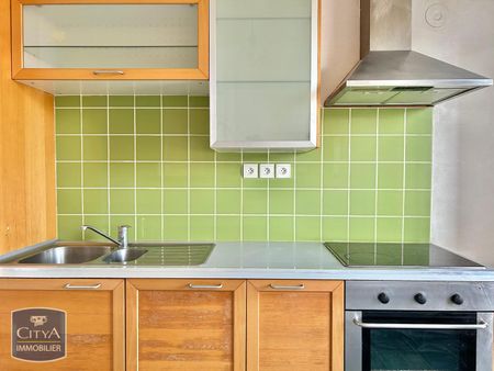 Location Appartement 2 pièces 53m² ST ETIENNE 42100 - Photo 4