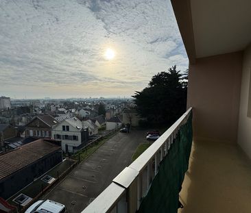 Location Appartement 2 pièces 52m² - Photo 2