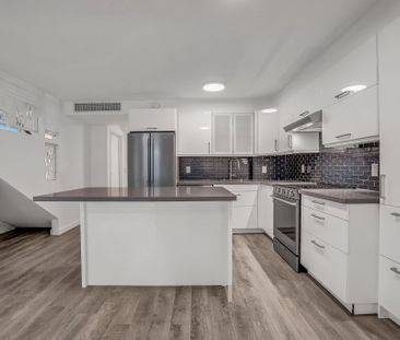 For Lease - 439 Winona Drive Unit# A, Toronto, Ontario - Photo 4