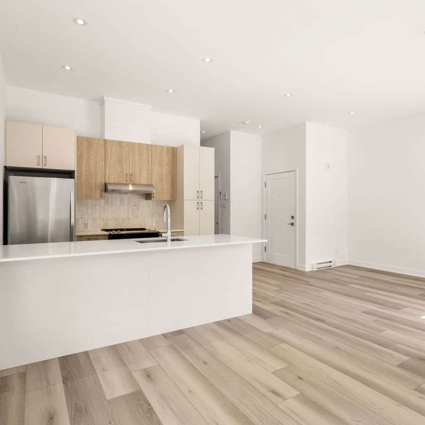 5 Rue d'Orly, #102 - Photo 1