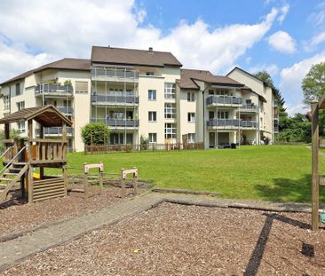 Sanierte Dachwohnung in der Wohnüberbauung Schanz - Photo 4