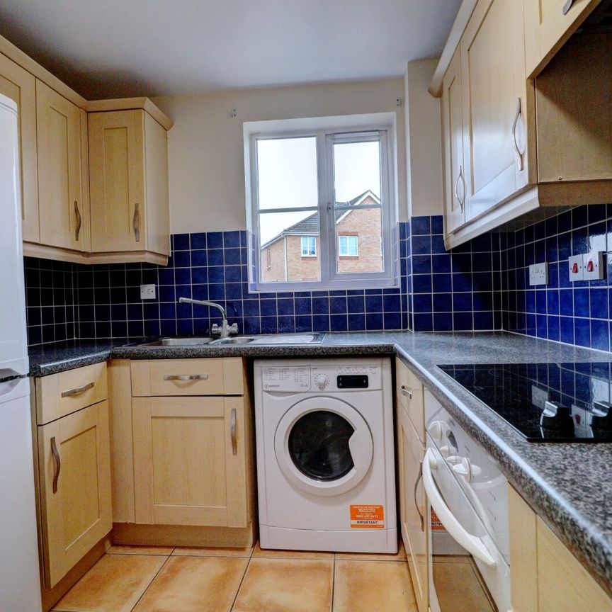 2 bedroom flat to rent - Photo 1