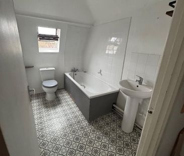 1 Bed Flat, Ashley Road, BS6 - Photo 5