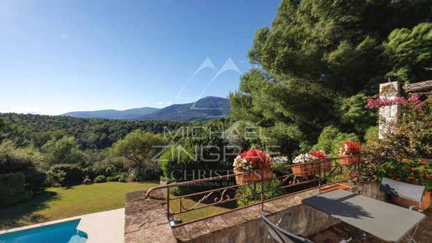 Proche Saint-Paul-de-Vence - Villa provençale dans un domaine sécurisé - 5 chambres - Photo 1