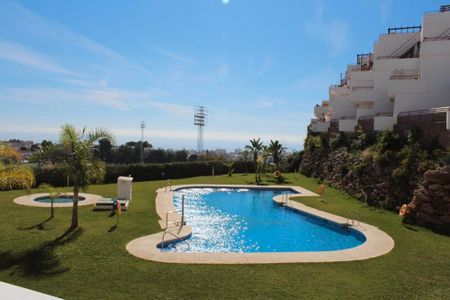 Ático de alquiler en Calle Saturno, 4a, Almijara - Photo 3