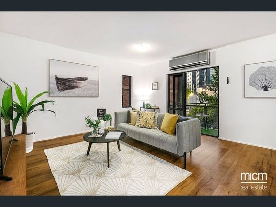 10/1 Riverside Quay - Photo 1